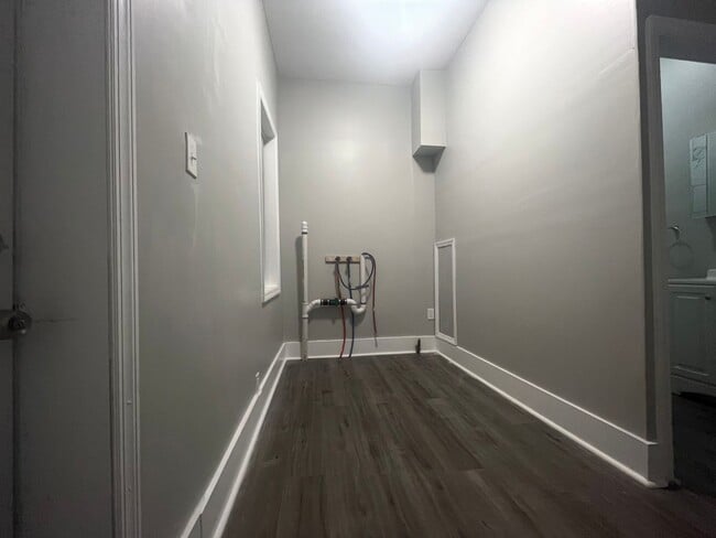 Building Photo - Beautiful 4 bed/2 bath home on 4th St. in Camden!