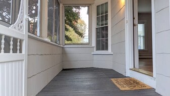 Building Photo - 6 Prospect St