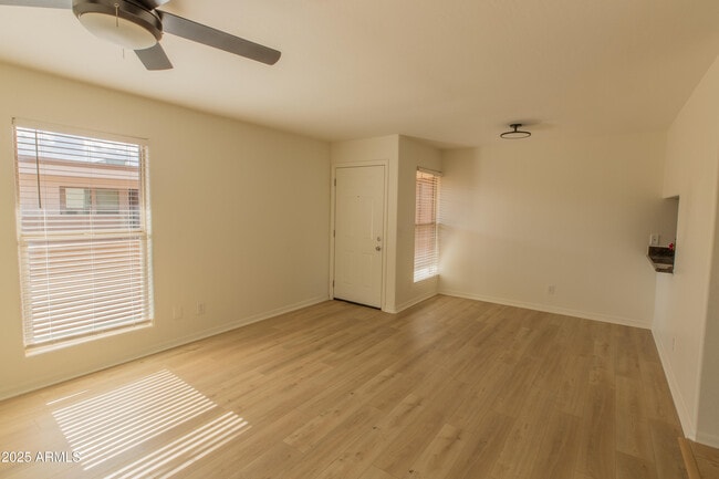 Building Photo - 3619 E Monterosa St