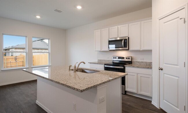 Building Photo - 18405 Cremello Dr