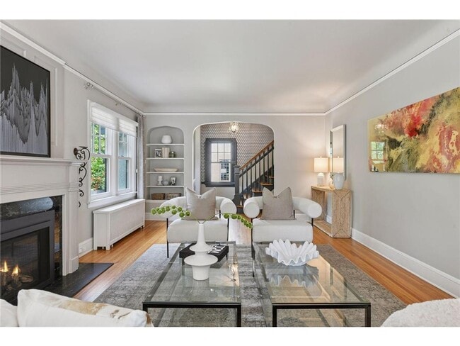 Building Photo - 3933 Zenith Ave S