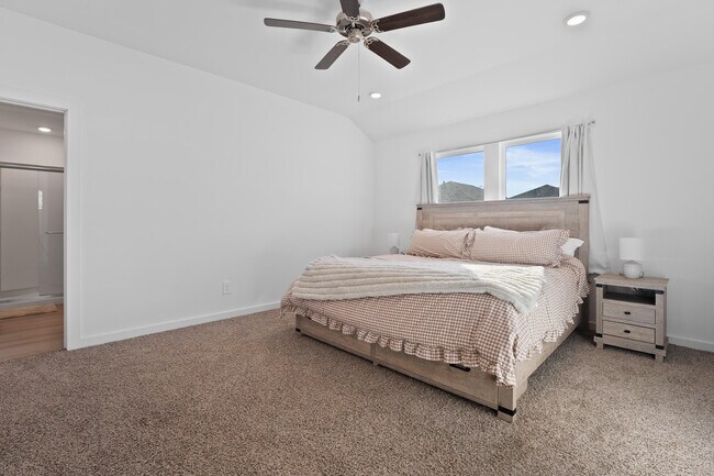 Building Photo - 7443 8th St