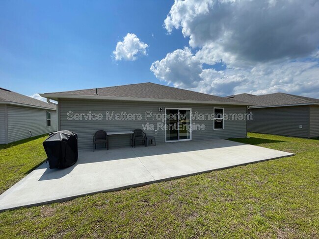 Building Photo - 4356 Jitterbug St