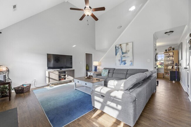 Building Photo - 3 Bedroom + Bonus Room Home with Main Floor Primary Suite & Community Pool Access
