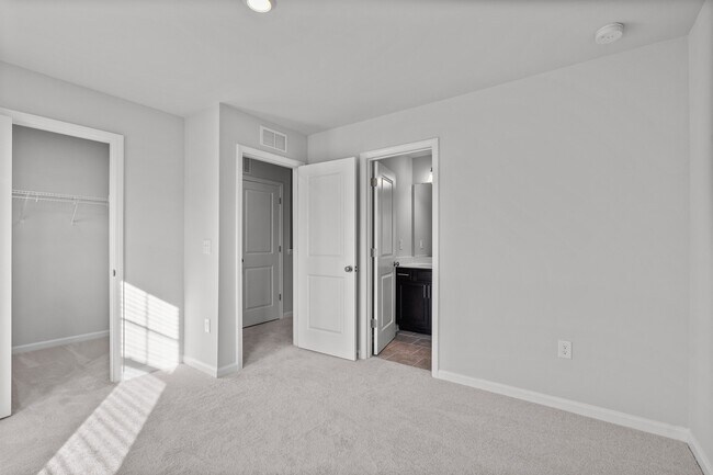 Building Photo - 3031 Castle Loch Ln