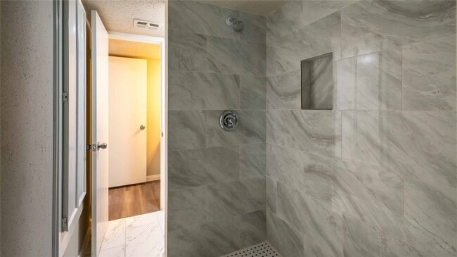 Building Photo - 7921 Cook Rd