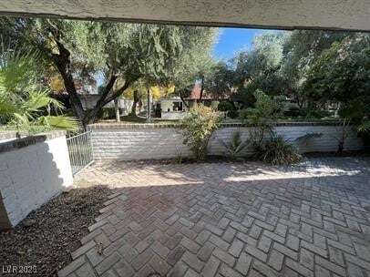 Building Photo - 3452 Pino Cir