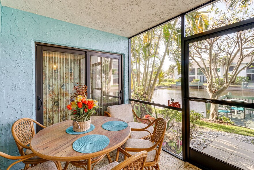 Building Photo - 2400 S Ocean Dr