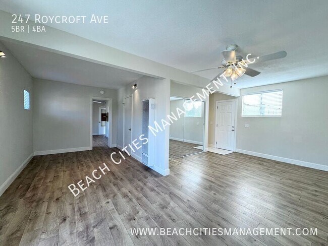 Building Photo - 247 Roycroft Ave