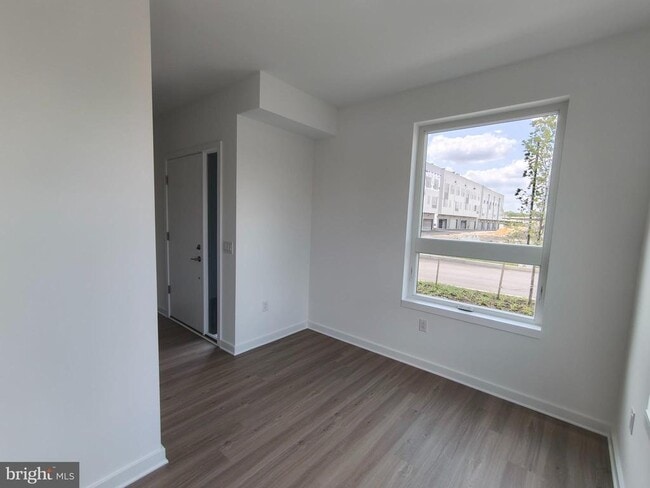 Building Photo - 3040 Northbank Pl