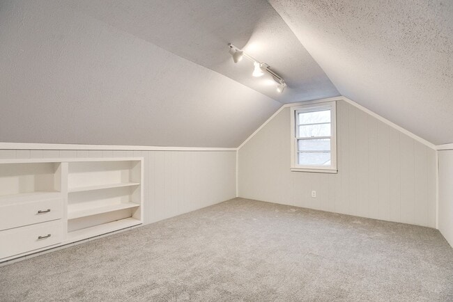 Building Photo - Stunningly Renovated 5-Bed Arden Hills Home.