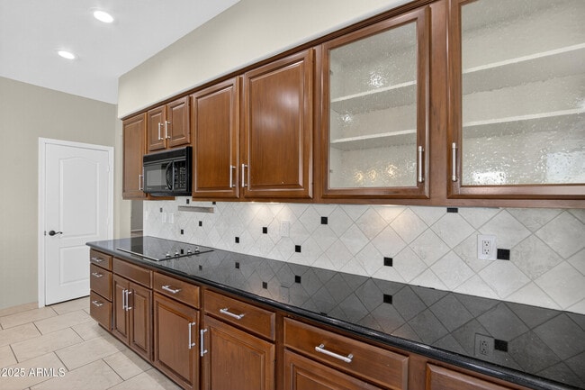 Building Photo - 4302 E Mossman Rd