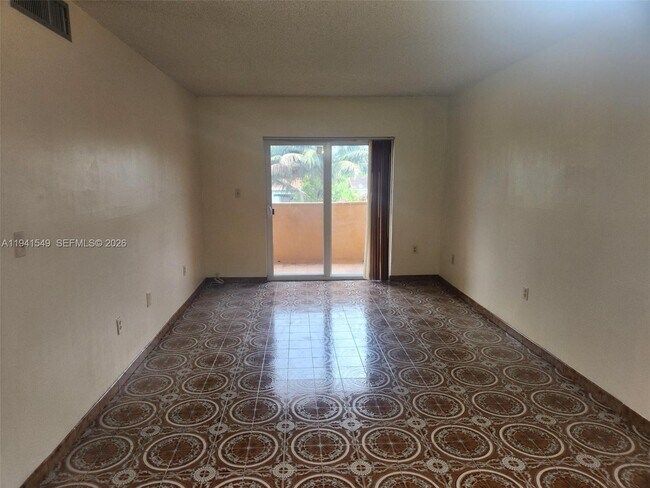 Building Photo - 8990 SW 24th St