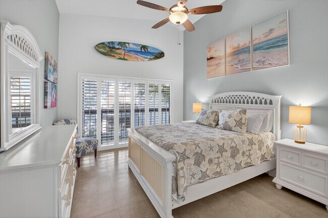 Building Photo - 5152 Golfview Ct