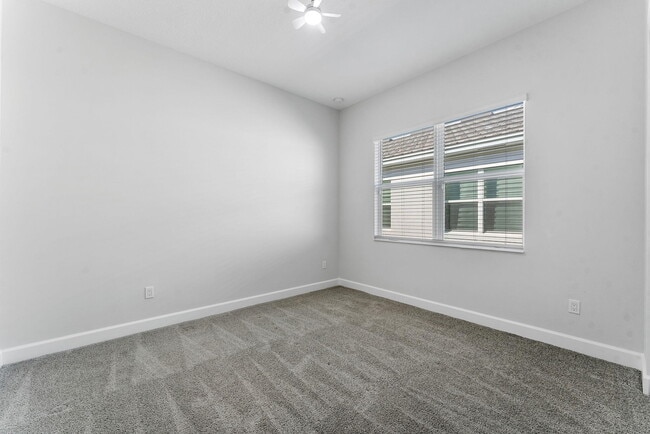 Building Photo - 5747 Shr Pne Pl