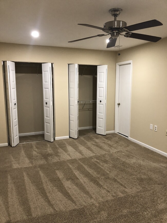 Mater bedroom closet - 5682 Cabells Mill Ct