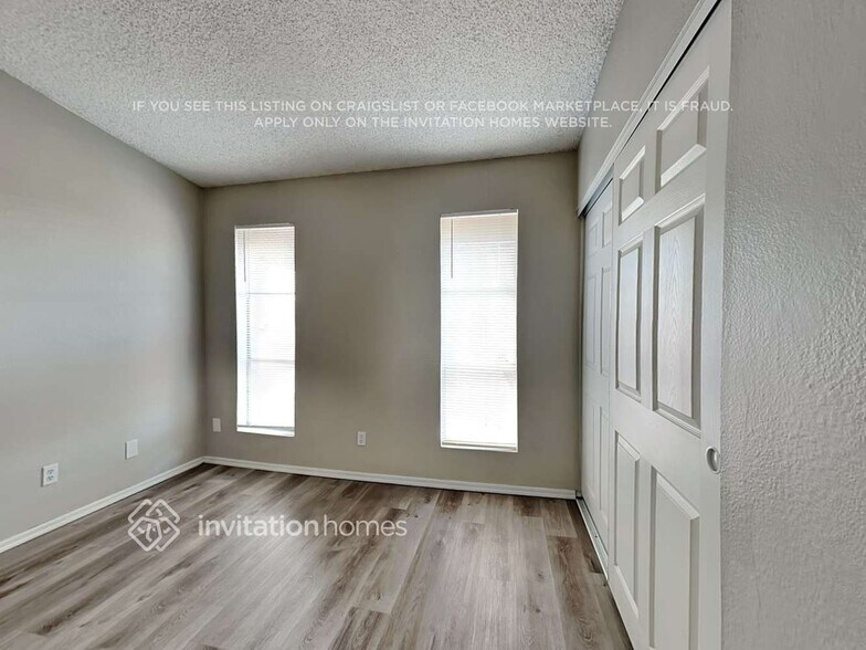 Building Photo - 12603 N 37th Ave