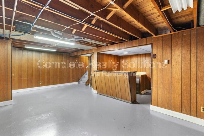 Building Photo - 8881 Darnell Pl