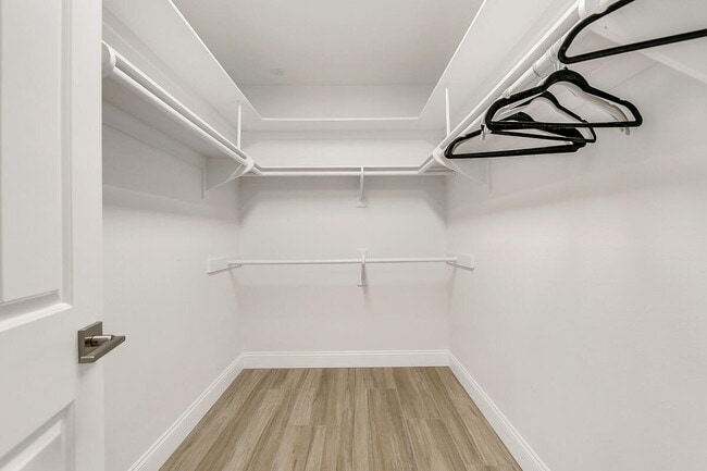 Building Photo - 45455 Crow Cir