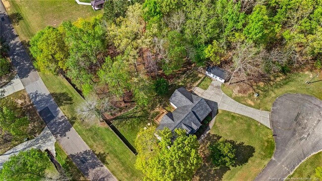 Building Photo - 50 Dino Ct