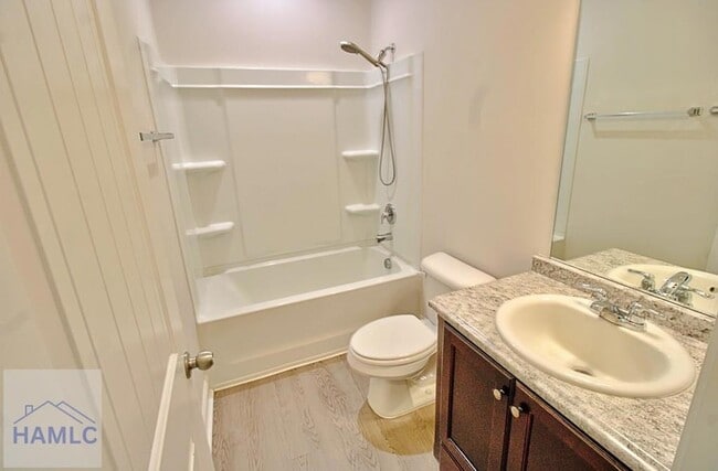 Building Photo - 223 Whipple Ave