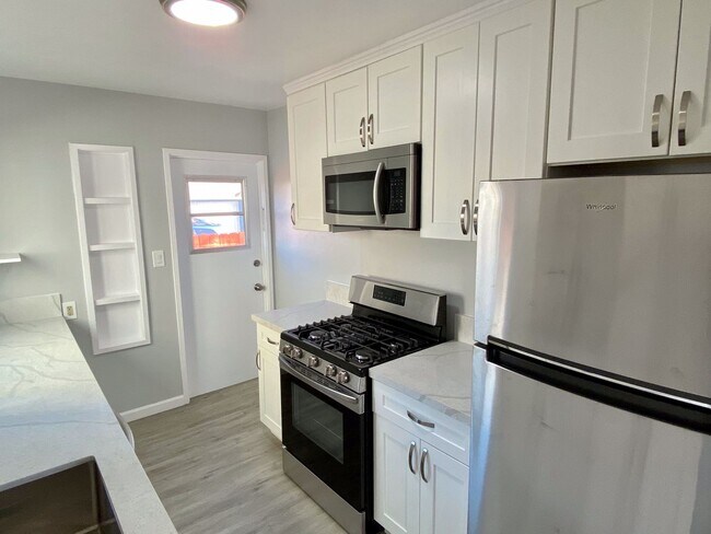 Building Photo - 4581-4585 32nd Street