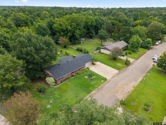 Building Photo - 524 Park Ln