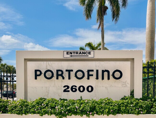 Building Photo - 2600 N Flagler Dr