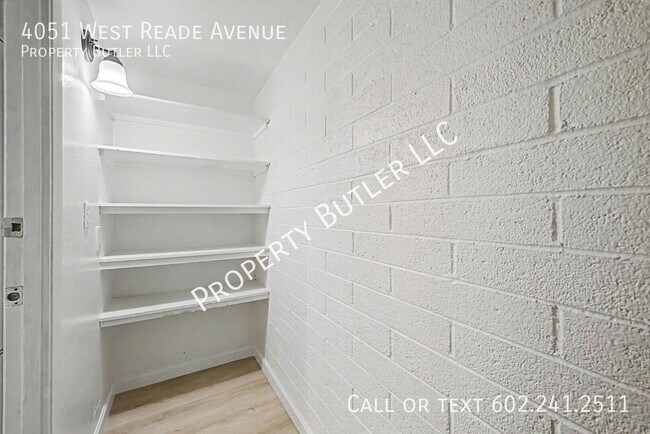 Building Photo - 4051 W Reade Ave
