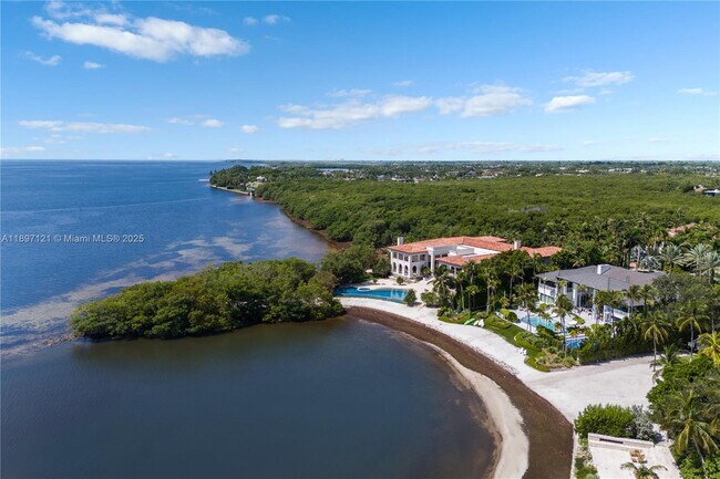 Building Photo - 26 Tahiti Beach Island Rd