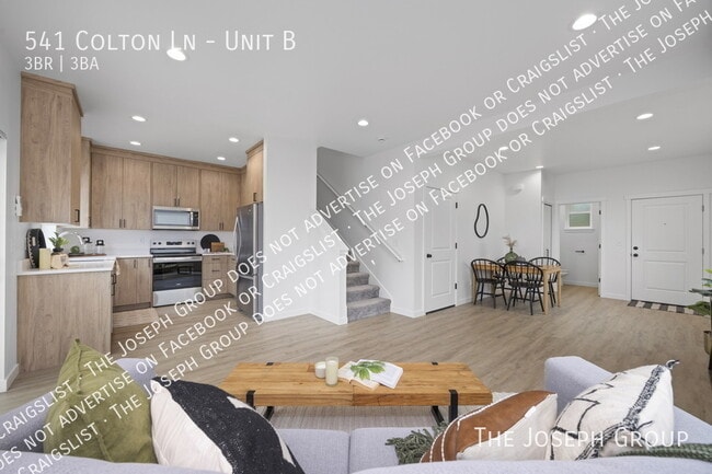 Building Photo - 541 Colton Ln