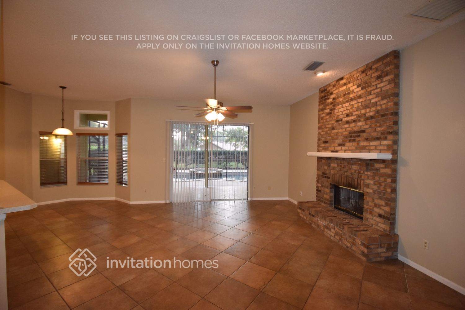 Building Photo - 1456 Deer Lake Cir