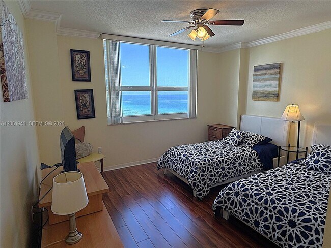 Building Photo - 2080 S Ocean Dr