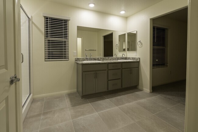 Building Photo - 4519 Merlot Hls Ave