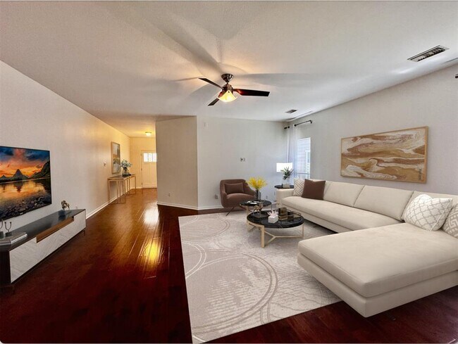 Primary Photo - 2209 Independence Dr