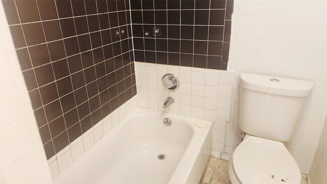 Building Photo - 12511 Ashford Meadow Dr