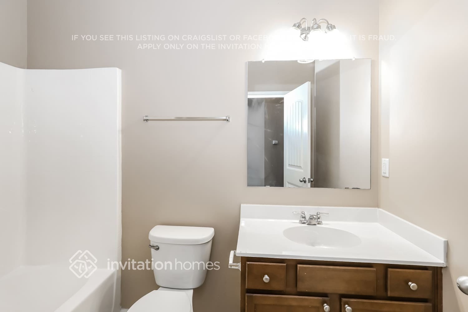 Building Photo - 7798 Bluefin Trail