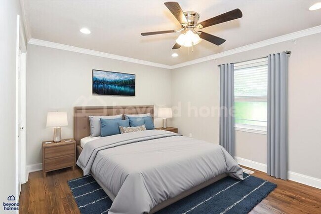 Building Photo - Beautiful 3-Bed 2.5-Bath + Bonus Room Home - Minutes from Downtown Chattanooga!