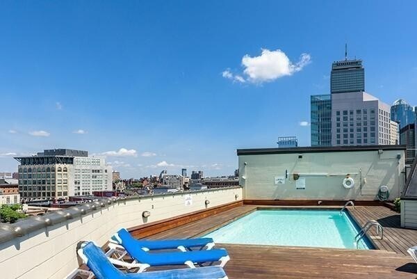 Building Photo - 12 Stoneholm St