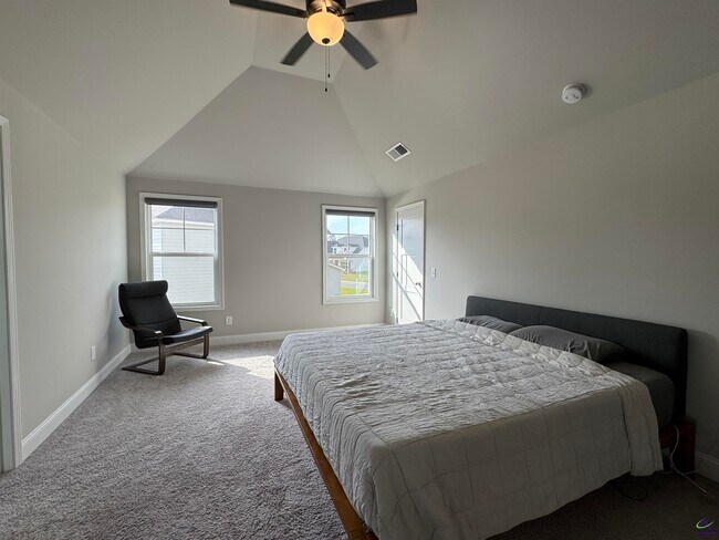 Building Photo - 807 Harley Farms Dr