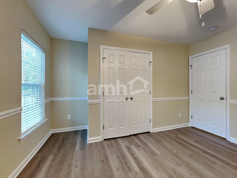 Building Photo - 236 Ber Creek Dr