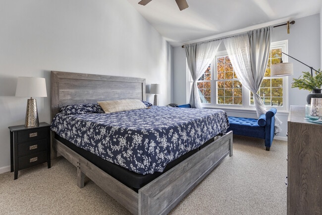 Building Photo - 1437 Whitman Ct