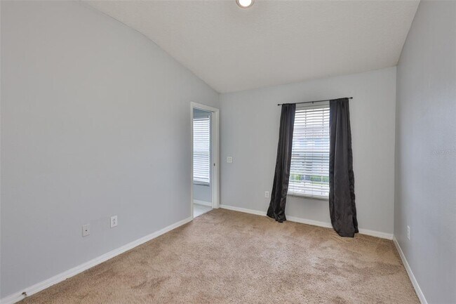 Building Photo - 12950 Kings Crossing Dr