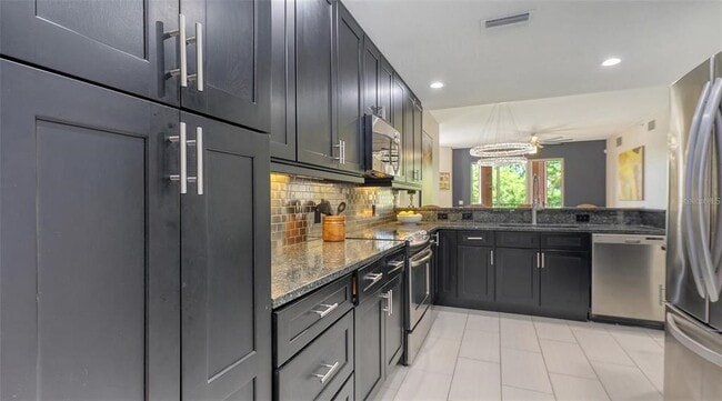 Building Photo - 1921 Monte Carlo Dr