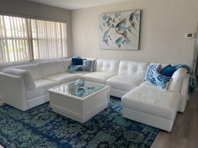 Building Photo - 13826 Antigua Dr