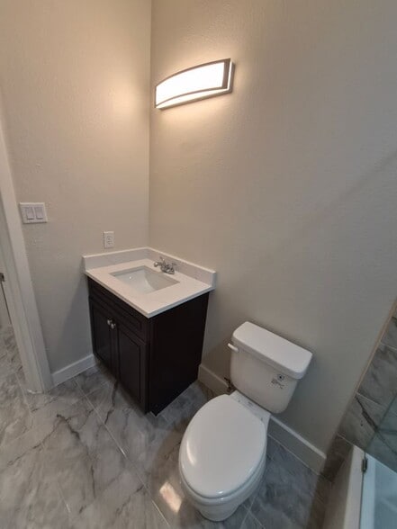 Building Photo - 9745 Black Gum