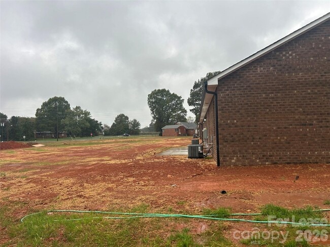 Building Photo - 3303 Paul Elmore Rd