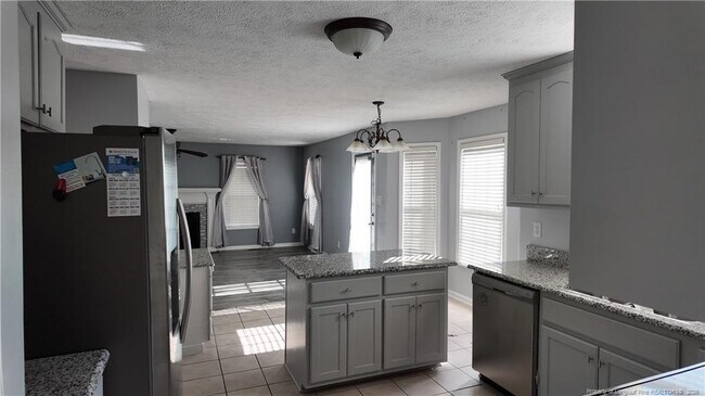 Building Photo - 3527 Standard Dr