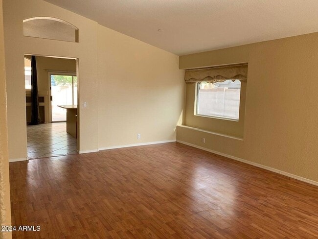 Building Photo - 814 W Morelos St