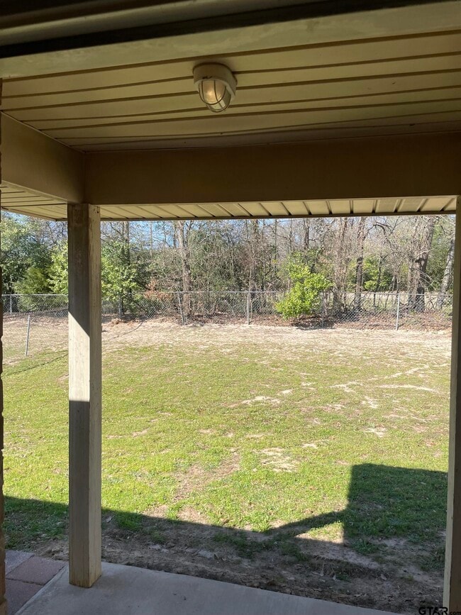 Building Photo - 13774 CR 4198